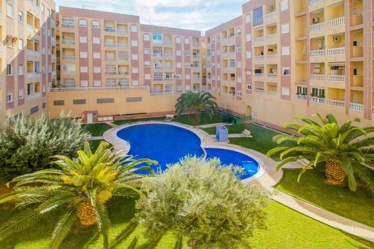 San Julian Apartamento Torrevieja Eksteriør billede